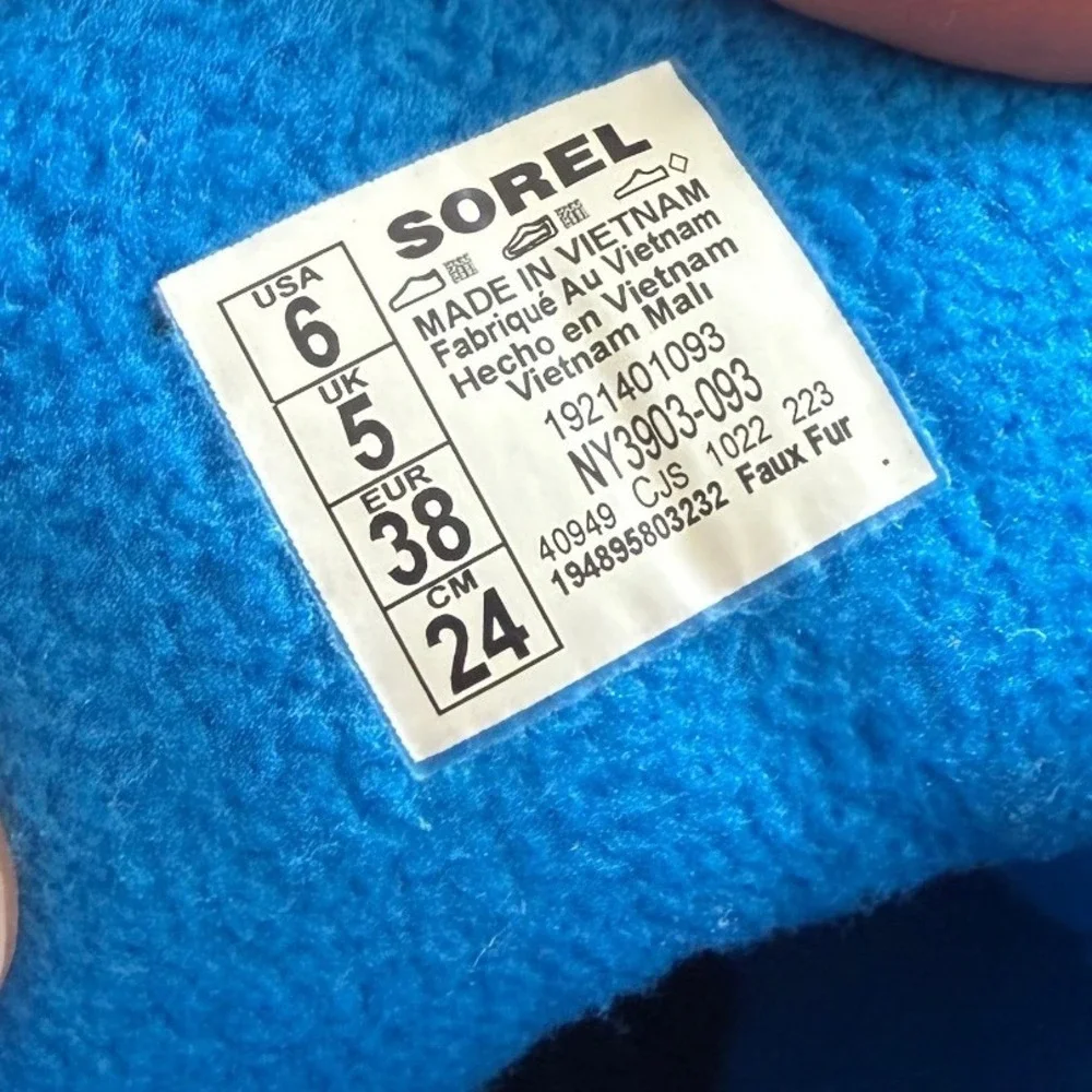 NEW Sorel Whitney II Short Lace‎ YOUTH 6 Waterproof Boots 38 JET SEA SALT